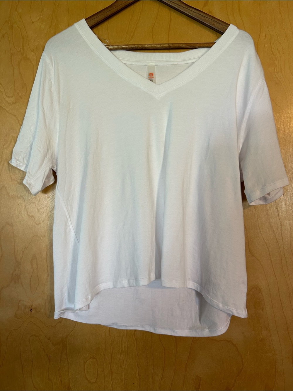 NEW Mono B White V-Neck Short Sleeve Tee
